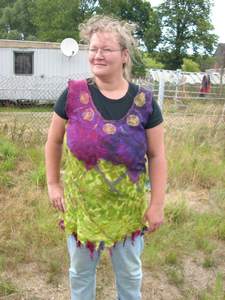 größer