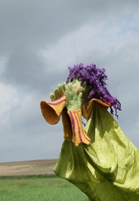 größer